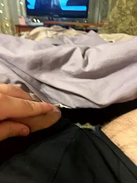 LuckyGirlfriends online show from 10/25/25, 07:47