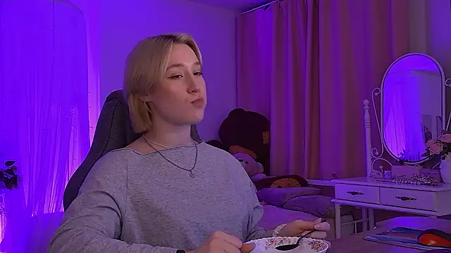 CinBellamy online show from 02/25/26, 02:56