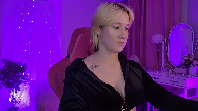 CinBellamy online show from 11/10/25, 05:56