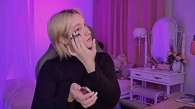 CinBellamy online show from 11/03/25, 03:56