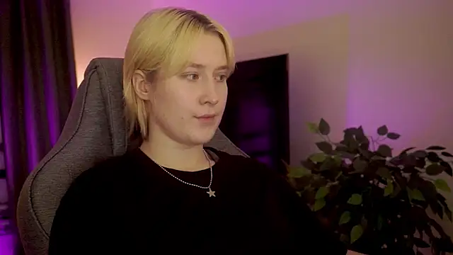 CinBellamy online show from 10/27/25, 03:51