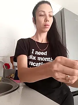 Princessa99885 online show from 09/23/25, 06:20