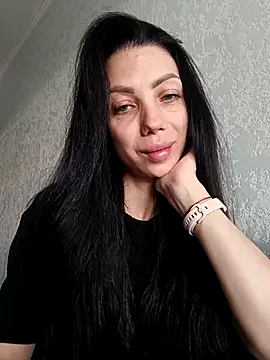 Princessa99885 online show from 10/15/25, 06:22