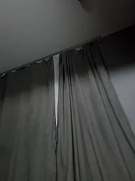 FavoriteKira online show from 04/19/26, 06:21