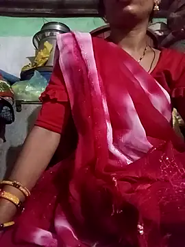 MISS LOVE 001 online show from 09/30/25, 06:14