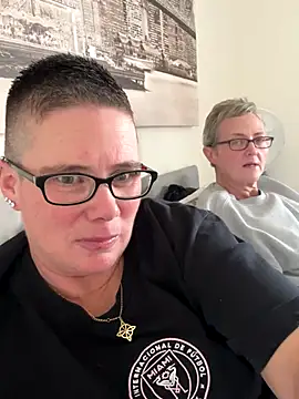 voluptuous-minx online show from 12/14/25, 12:44