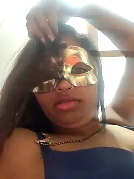 Radhika 01 online show from 11/18/25, 05:38