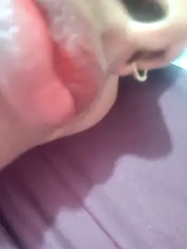 Radhika 01 online show from 10/22/25, 02:22