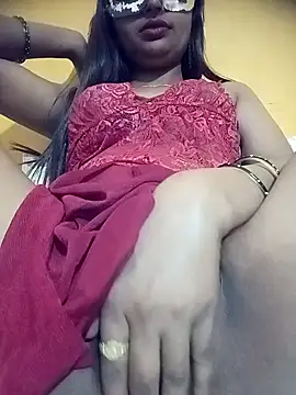 Snapshot of Radhika_01 chatting on 04/30/26, 08:57 Radhika 01 online show from 04/30/26, 08:57