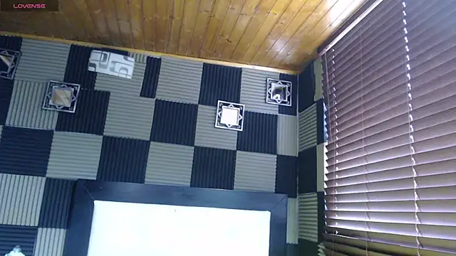 antonela-tompson online show from 01/12/26, 06:04