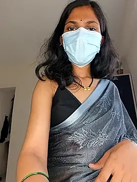 Shivani2002 online show from 05/21/26, 04:54