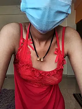 Shivani2002 online show from 11/12/25, 08:18