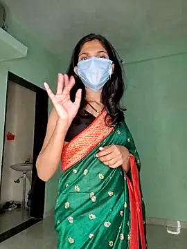 Shivani2002 online show from 02/16/26, 04:38