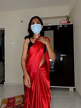Shivani2002 online show from 05/22/26, 04:05