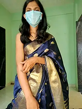 Shivani2002 online show from 02/17/26, 04:43