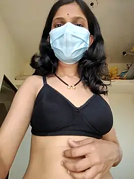 Shivani2002 online show from 03/23/26, 09:31