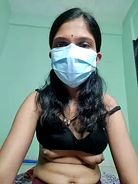 Shivani2002 online show from 03/28/26, 06:09