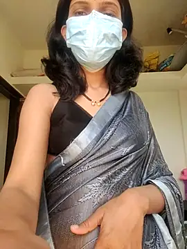 Shivani2002 online show from 03/02/26, 10:00