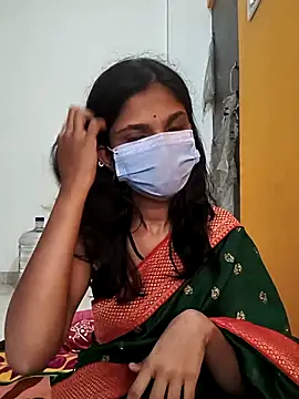 Shivani2002 online show from 12/04/25, 01:15