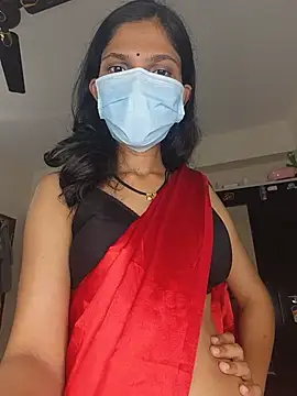 Shivani2002 online show from 05/25/26, 04:49