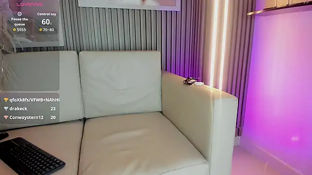 Ailee naughty online show from 10/31/25, 08:44