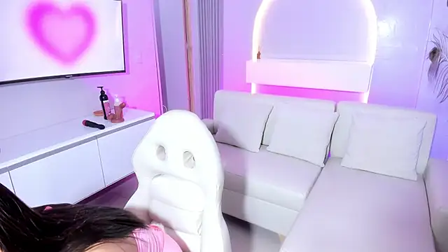 Ailee naughty online show from 12/16/25, 02:16