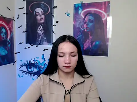 Snapshot of Em7MaA chatting on 10/23/25, 12:15 Em7MaA online show from 10/23/25, 12:15