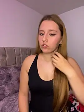 Cutie blondie online show from 11/14/25, 10:46