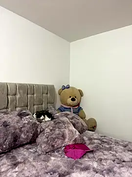 Cutie blondie online show from 10/23/25, 11:14