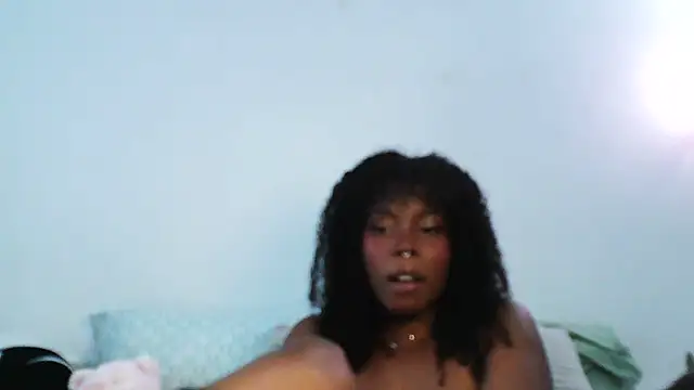 SparklingSoleil online show from 10/15/25, 07:22