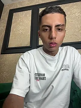 Mister Obsession online show from 10/30/25, 07:11