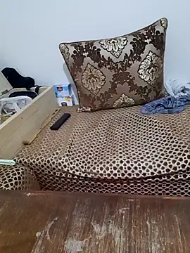 Madam-bezoul- online show from 03/01/26, 07:36