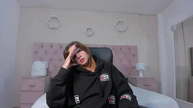 MadisonSky  online show from 11/23/25, 01:21