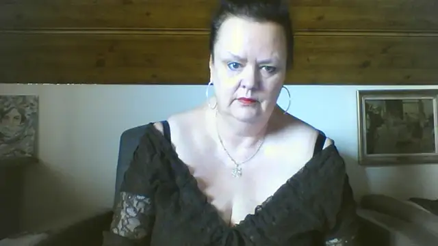 Snapshot of TiffanyMature chatting on 03/23/26, 07:08 TiffanyMature online show from 03/23/26, 07:08