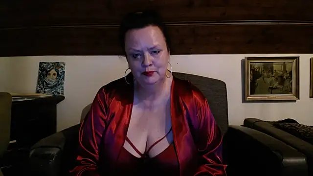Snapshot of TiffanyMature chatting on 07/12/26, 08:20 TiffanyMature online show from 07/12/26, 08:20
