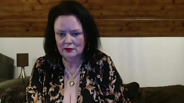 TiffanyMature online show from 11/07/25, 10:24