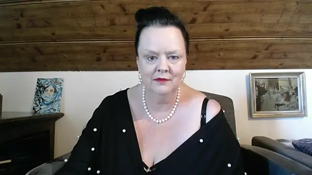Snapshot of TiffanyMature chatting on 04/27/26, 02:15 TiffanyMature online show from 04/27/26, 02:15