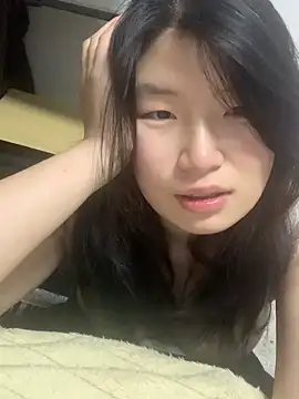 Snapshot of SSlady521 chatting on 10/21/25, 02:38 SSlady521 online show from 10/21/25, 02:38