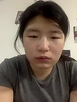 Snapshot of SSlady521 chatting on 10/01/25, 02:21 SSlady521 online show from 10/01/25, 02:21