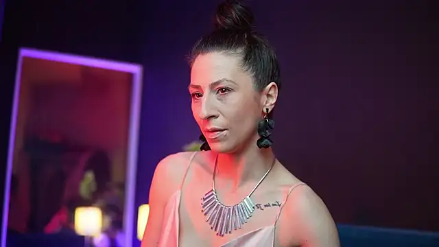 RubyRosa online show from 04/17/26, 10:56