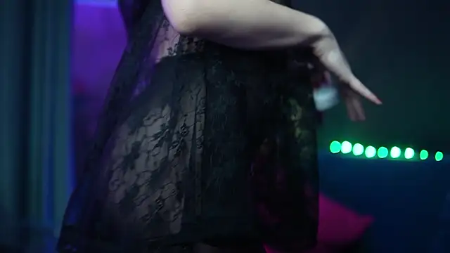 Snapshot of RubyRosa chatting on 02/12/26, 12:32 RubyRosa online show from 02/12/26, 12:32