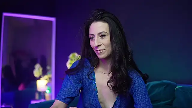 Snapshot of RubyRosa chatting on 01/15/26, 11:08 RubyRosa online show from 01/15/26, 11:08