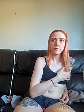 Scottishzara online show from 11/16/25, 02:44