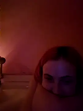 Scottishzara online show from 11/18/25, 09:51