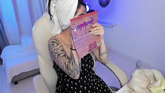 kurito  online show from 11/12/25, 03:54