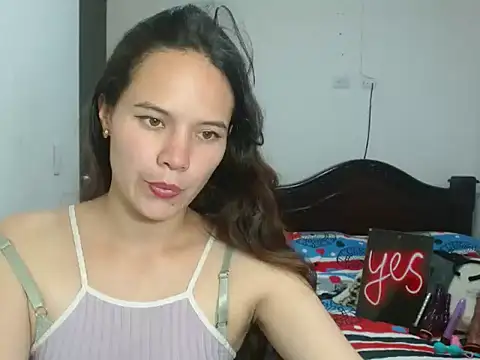 Snapshot of yarafuckass chatting on 02/09/26, 07:34 yarafuckass online show from 02/09/26, 07:34