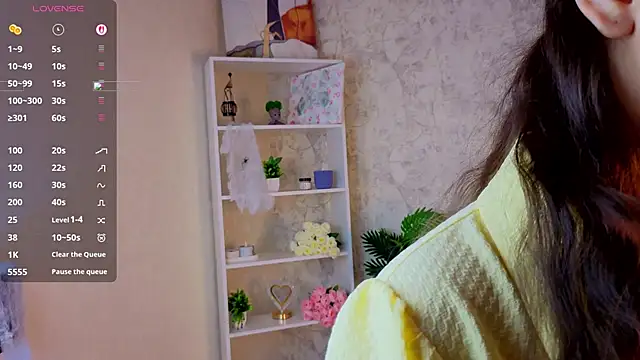 GiseleLamos online show from 11/12/25, 03:10