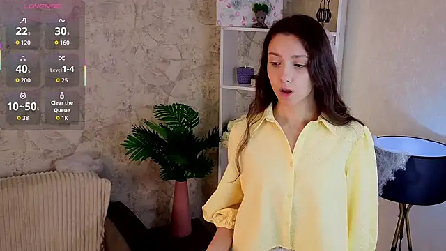 GiseleLamos online show from 11/02/25, 03:22