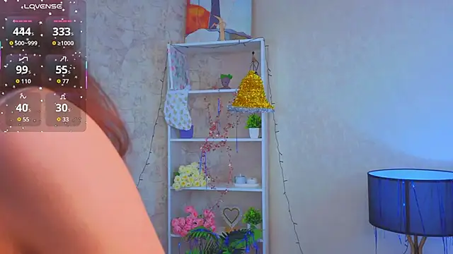 GiseleLamos online show from 12/15/25, 03:23