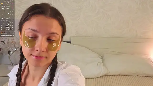 GiseleLamos online show from 09/23/25, 03:35